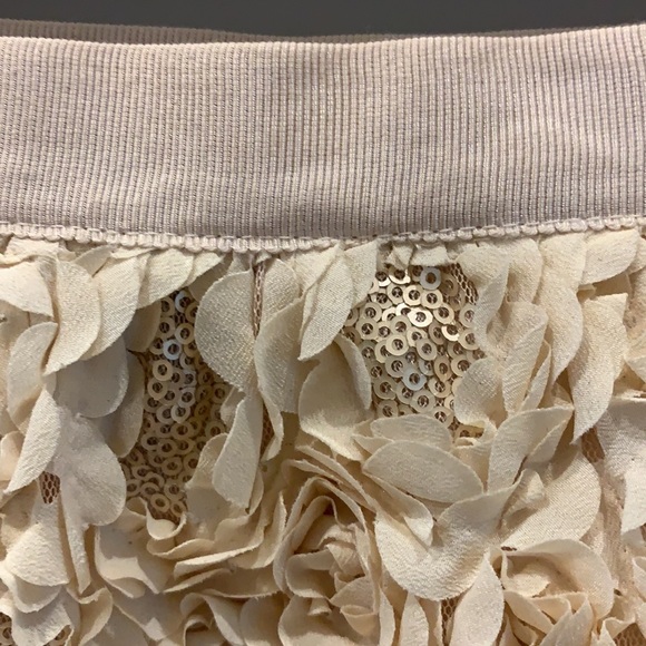Darling Skirt - Picture 3 of 4